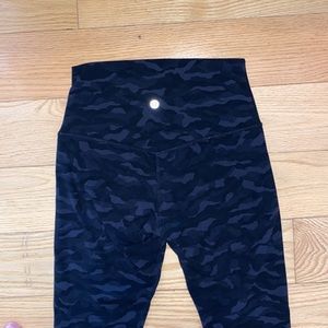 Excellent condition camo lululemon align leggings